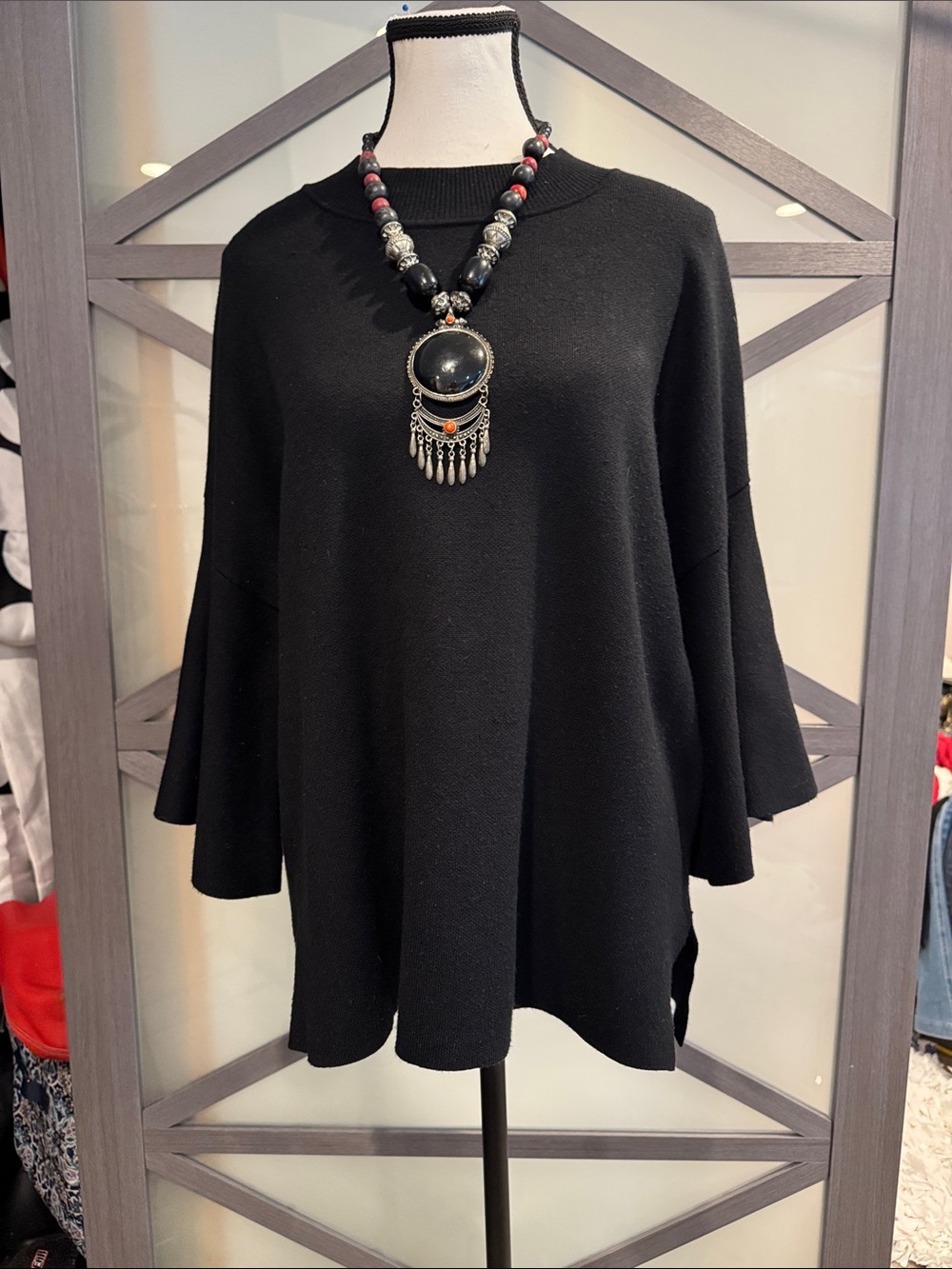 Modern Citizen Black Fernanda Knit Swing Top - Elegant Everyday Layer M